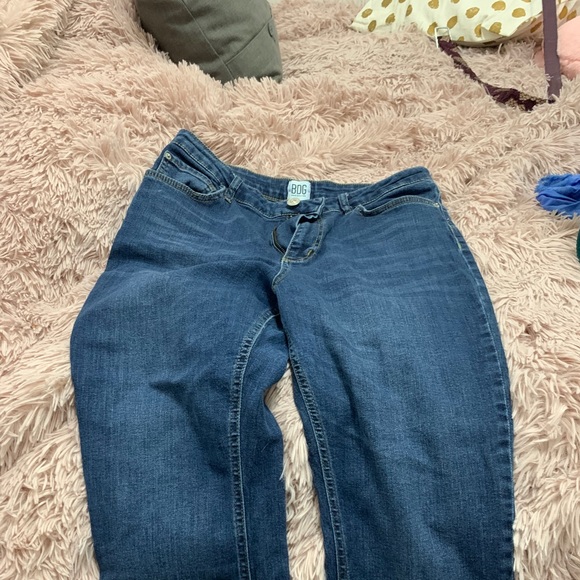 BDG Jeans - Picture 3 of 3